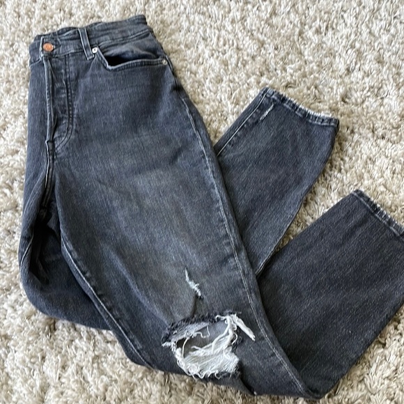 Jean Noir Délavé H&M Pour Femme – Taille 10 – Coupe Skinny – État Très Bon